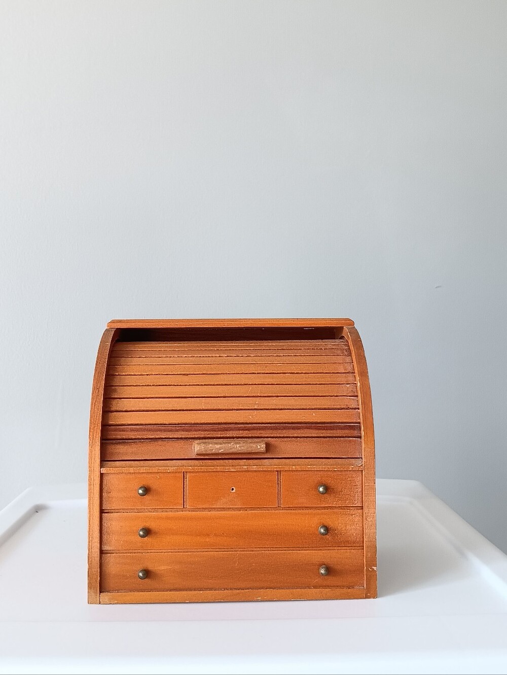Vintage Wood Recipe Box with Cards Roll-Top Desk Organizer 5" x 5" Brown Tan